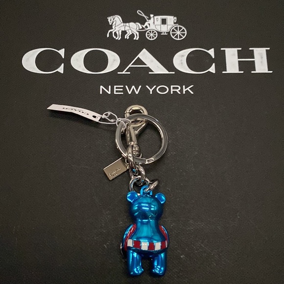 Coach 2755 Coach Marvel Captain America Bear Bag Charm Keychain Fob Metal Silver - Picture 6 of 7